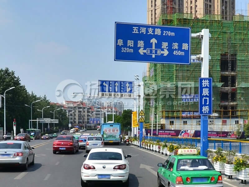 BZG-017，F(xiàn)型交通標(biāo)志桿，合肥交通標(biāo)志桿