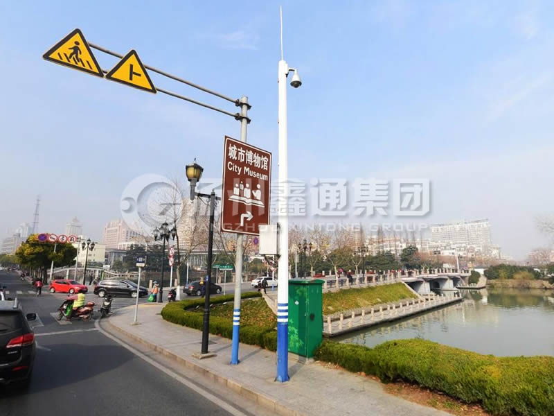 DJG-017，電子警察桿，監(jiān)控球機(jī)立桿