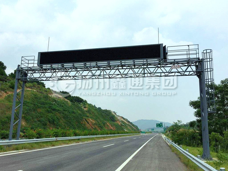 LMJ-003，桁架式情報(bào)板龍門(mén)架