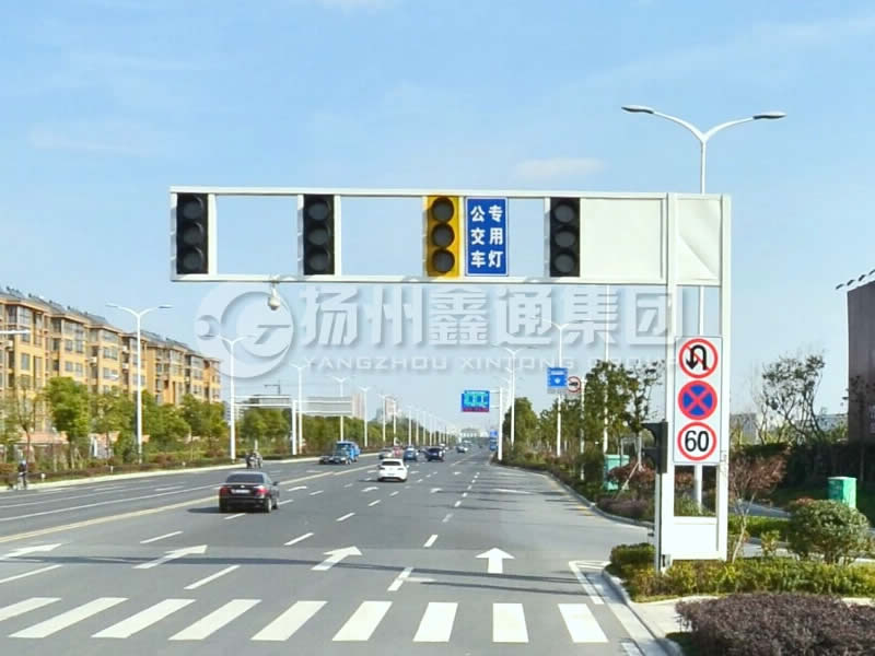XHDG-024，框架信號(hào)燈桿，揚(yáng)州信號(hào)燈桿