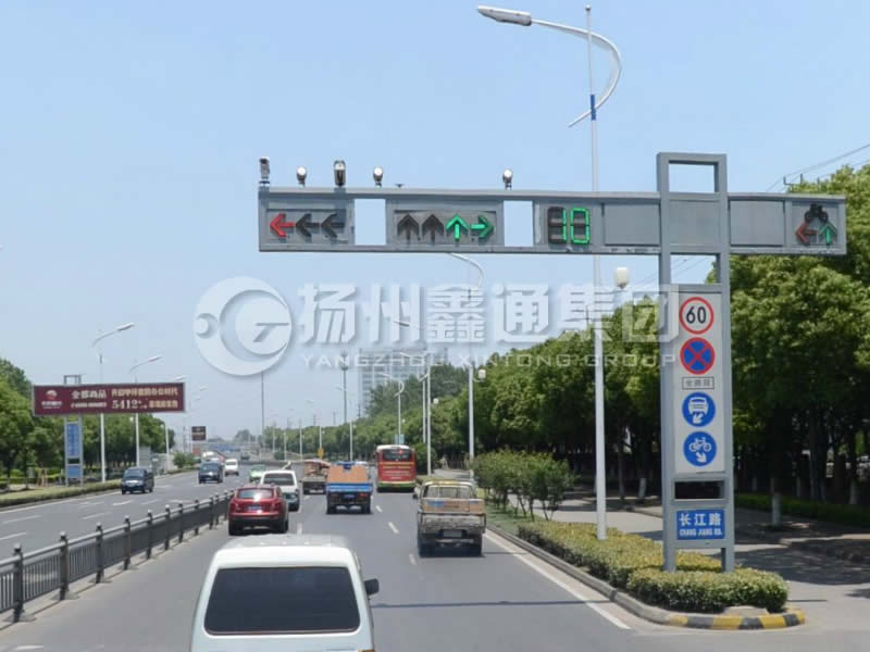 XHDG-065，框架信號(hào)燈桿